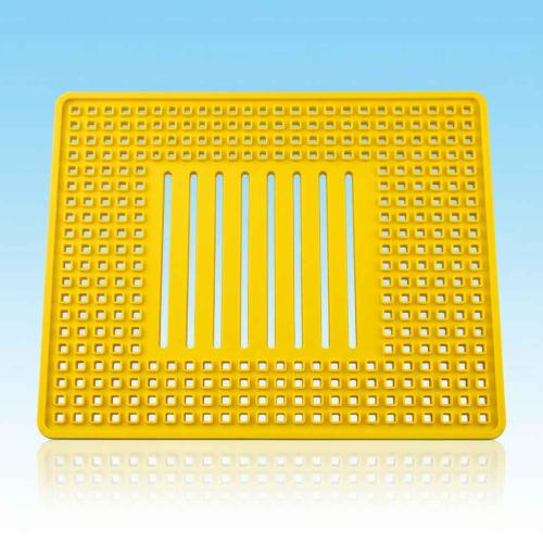 PVC Bar Mat with Yellow Grid Pattern — Slotted Drainage Design, Non-Slip Rubber Coaster for Bar Counter, Kitchen, and Desktop Use